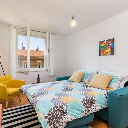 Quirky Apartment Arena With Parking Пула Екстер'єр фото